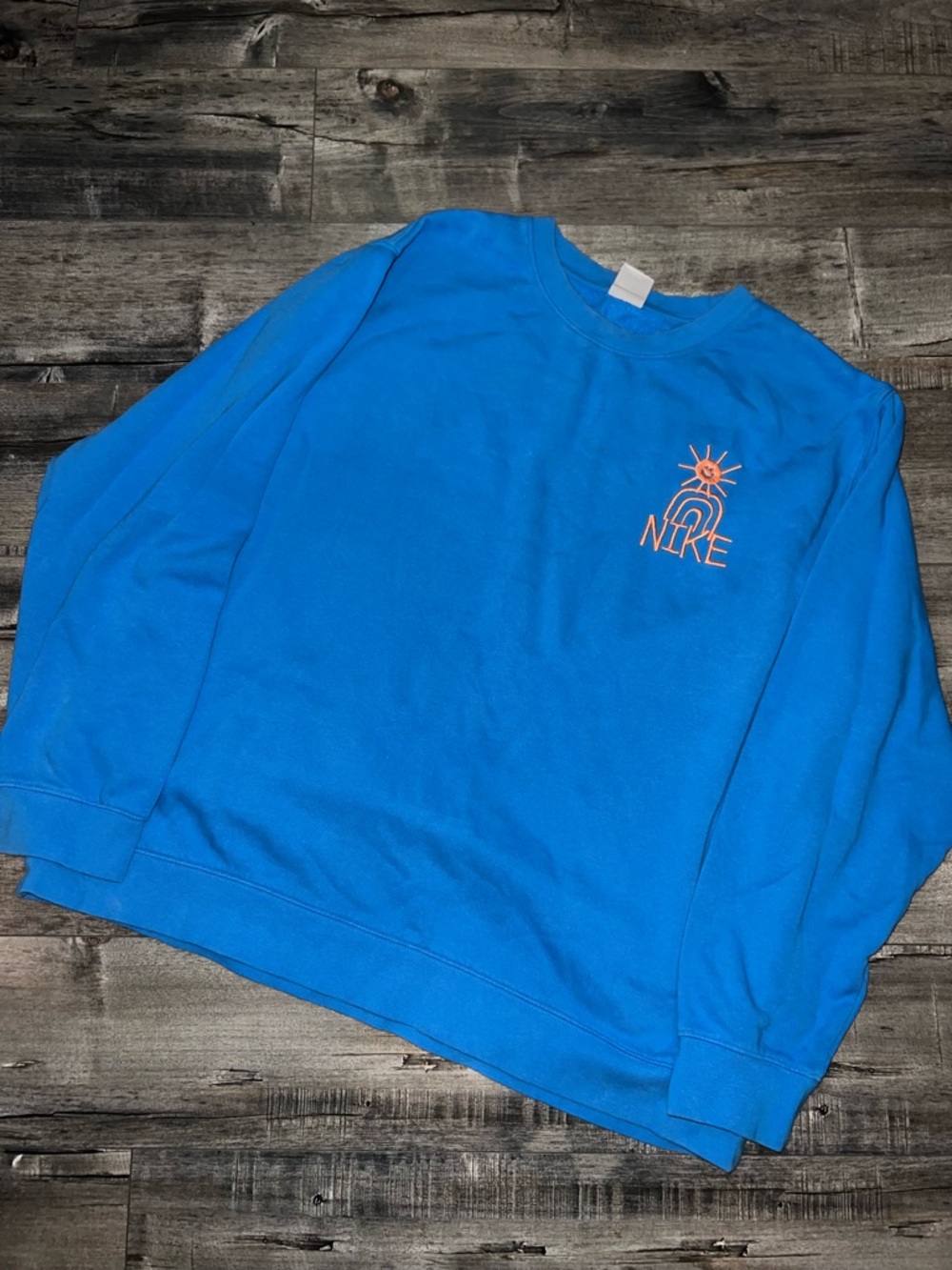 Nike Men's Blue Graphic Crewneck Sweatshirt